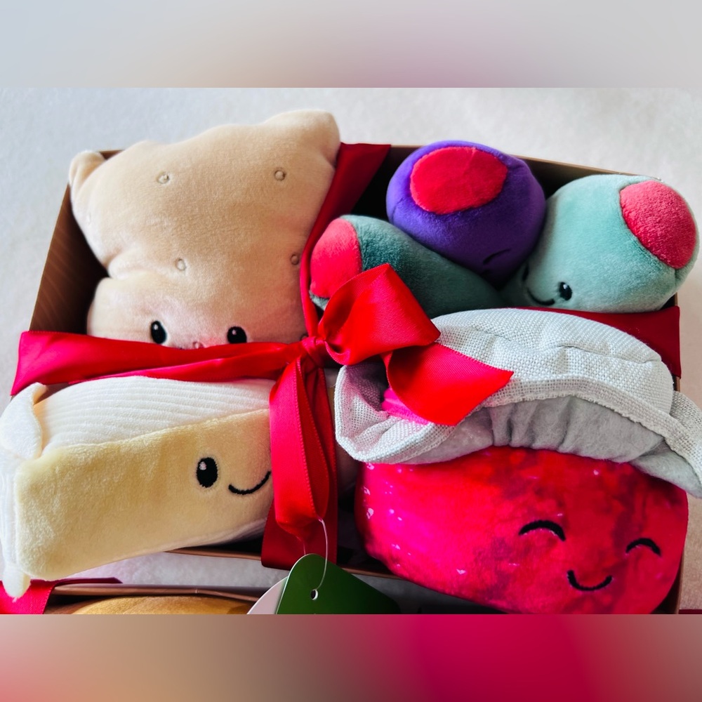 Squishy Plush charcuterie Toy Bundle -Giggle Scape - Picture 6 of 6